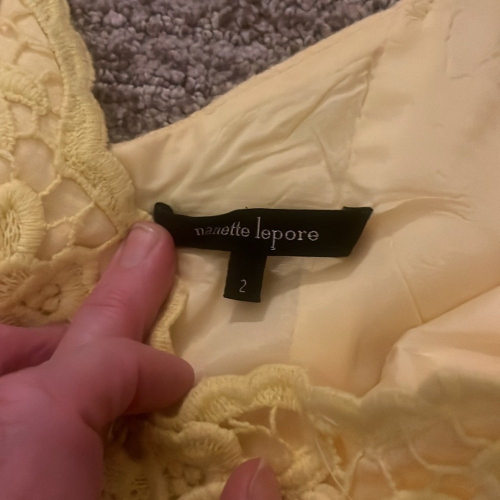 Nanette Lenore Size 2 yellow lined special occasion dress xs - Picture 4 of 5